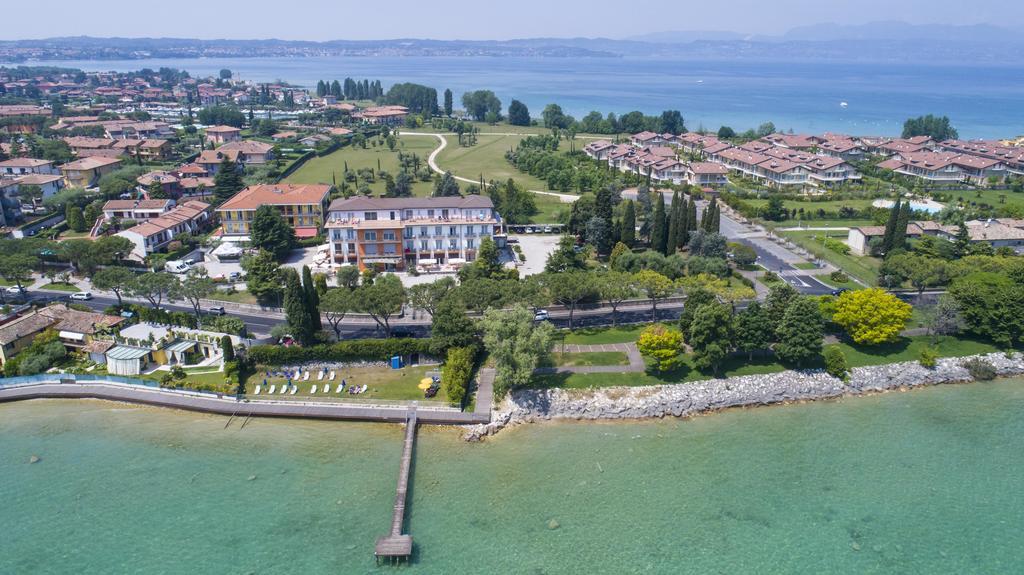 Hotel Mirabello Sirmione Eksteriør billede