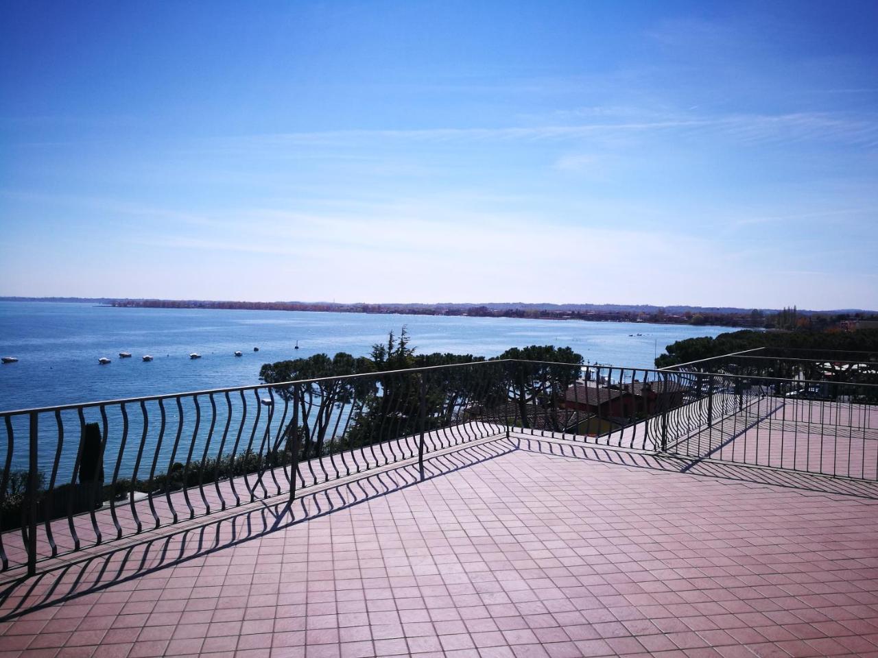 Hotel Mirabello Sirmione Eksteriør billede