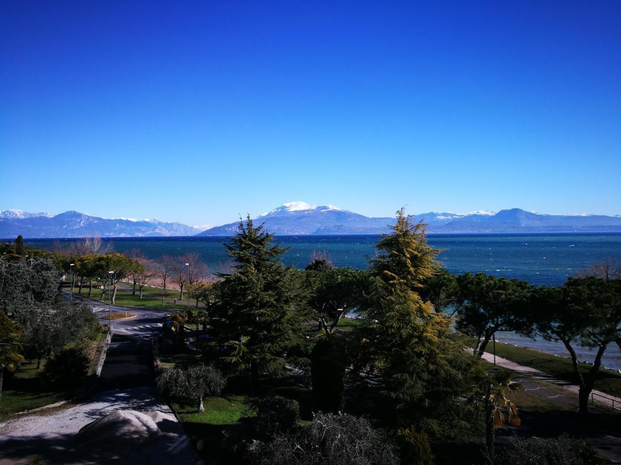 Hotel Mirabello Sirmione Eksteriør billede